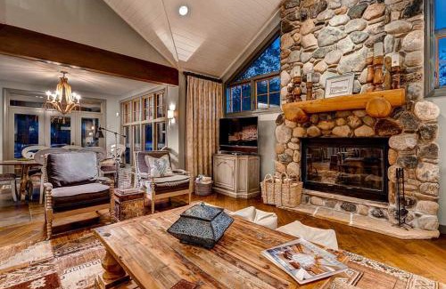 Boulder Ridge House | Family-Friendly Boulder Ridge Haus with Hot Tub Access