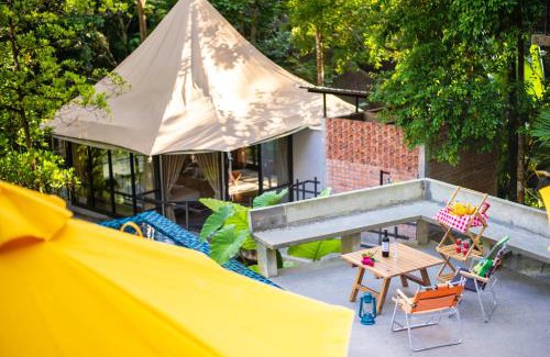 George Town Other | Discover Boulder Valley with Pool and Family-Friendly Amenities