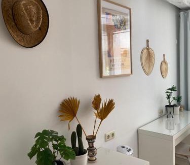 Old Town Apartment | Explore Boulevard 26: Family-Friendly 4-Star Retreat