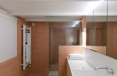 17th Arrondissement Apartment | Stylish Boulevard Malesherbes II with Breakfast & Family Amenities