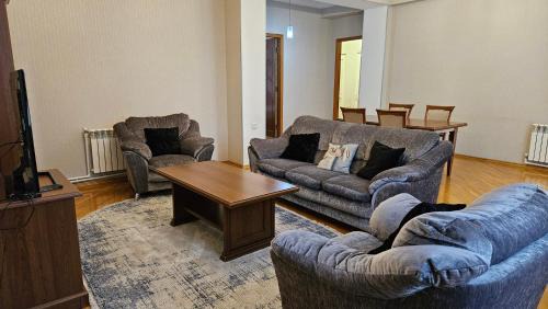 Baku Old Town Apartment | Discover Boulvard Seaside: Your Ideal Beach Getaway