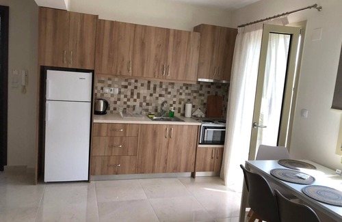 Nidri House | Discover Bounatsa Studios & Apartments: Guest Rated 9.6