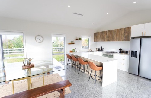 Ben Ohau House | Discover Boundary Retreat Twizel: A 4-Star Guest Favorite