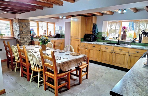 Allerston Cottage | Experience Boundcliffe Farm: Pet-Friendly Retreat in Allerston