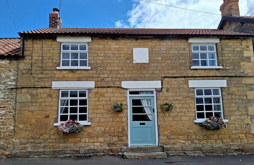 Allerston Cottage | Experience Boundcliffe Farm: Pet-Friendly Retreat in Allerston