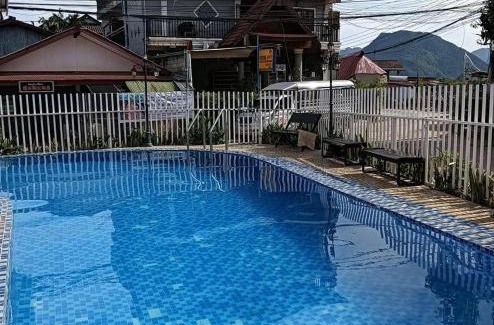 Vang Vieng Hotel | Riverside Retreat at Bountang Hotel - Rated 9.9/10!