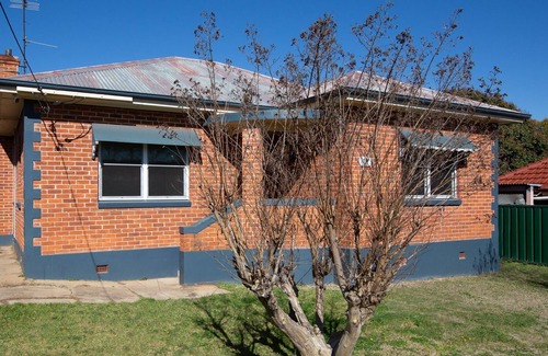 North Tamworth House | Modern Comfort at Bounty on Bligh with Ocean Views
