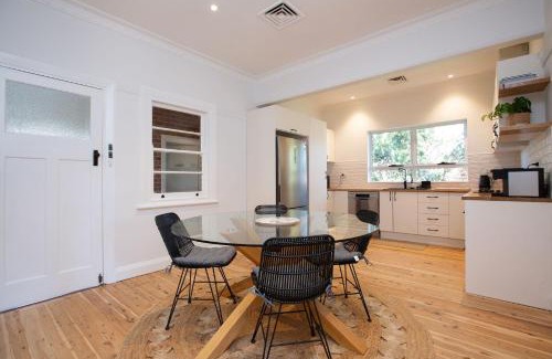 North Tamworth House | Pet-Friendly Retreat at Bounty on Bligh: Family Welcome!