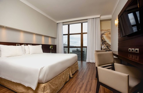 Gonzaga Resort | Explore Bourbon Santos Convention Hotel: Family-Friendly Stay