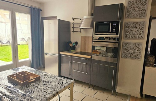 Bourbourg Cottage | Cozy Bourbourg Cottage with Garden & Pool - 10/10 Rated