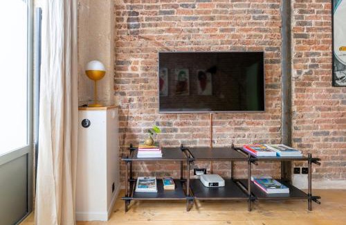 Epinettes Apartment | Discover Boutik Boheme Le Loft Batignolles - 9.4 Rated Stay
