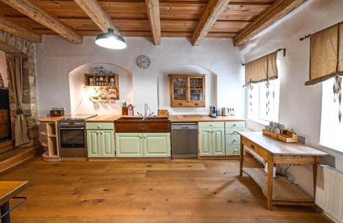 Mikulov House | Elegant Boutique Apartman Mikulov - Rated 9.6/10