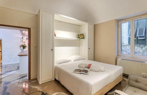 Old Town Apartment | Boutique Apartment Casa Del Nobile - Happy Rentals