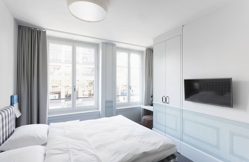 Werd Hotel | Artful Stays at Boutique Hotel Helvetia - Guest Rated 8.8