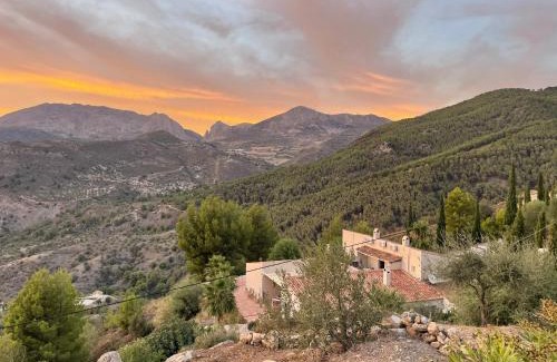 Alcaucin Bed & Breakfast | Elegant Boutique B&B El Refugio with Oceanfront Views