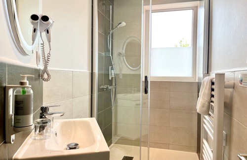 Quartier du Casino Hotel | Discover Boutique Hôtel d'Orbigny: Oceanfront Retreat