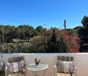 Sant Josep de sa Talaia Hotel | Relax at Boutique Hostal La Curandera de Salinas