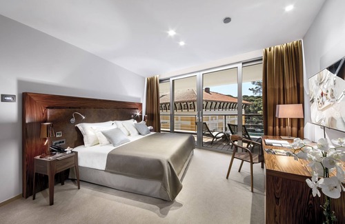 Cove Murtar Hotel | Elegant Boutique Hotel Alhambra with Ocean View & Spa