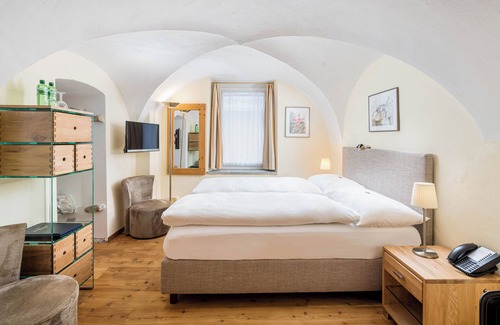 Pontresina Hotel | Boutique Hotel Engadinerhof – A Home for Generation