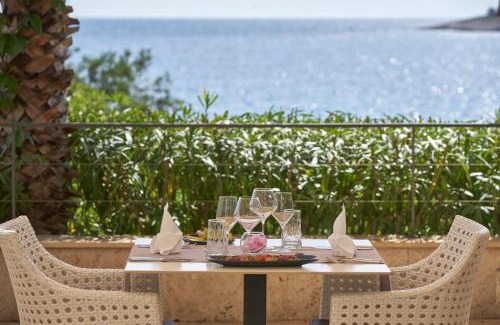 Rogoznica Hotel | Stylish Boutique Hotel Life with Pool and Ocean Views