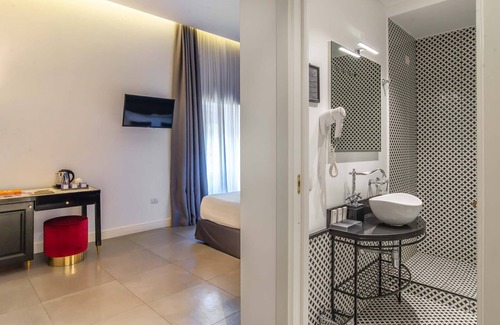 Mergellina Hotel | Stylish Boutique Hotel Metro 900 with Spa & Breakfast