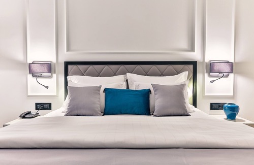 Rozino Hotel | Elegant Boutique Hotel Momentum by Aycon with Pool & Dining