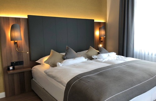 Traben-Trarbach Hotel | Discover Boutique-Hotel Moseltor: Rated 8.6 with Ocean Views