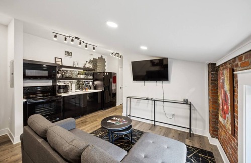 Jackson Hotel | Discover The Louisville Experience with Family-Friendly Amenities