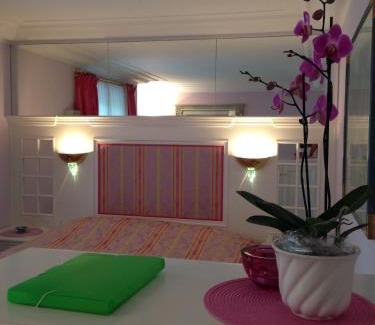 Hagnau Hotel | Elegant Boutique Hotel Villa am See with Oceanfront Views