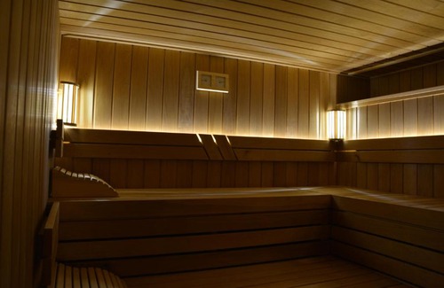 Detmerode Hotel | Stylish Boutique Hotel Wolfsburg with Spa & Hot Tub