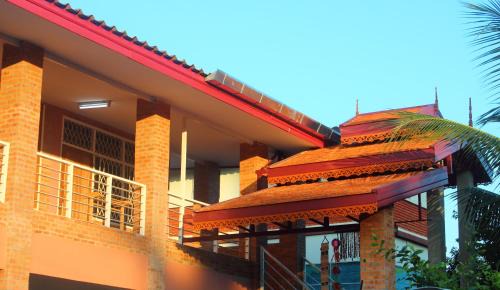Wua Lai House | Guest Rated Boutique House Nipha with Family-Friendly Amenities