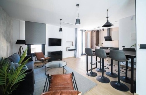 Almeria Centro Apartment | Boutique La Gloria (Atico)