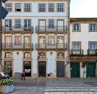 Sao Nicolau Apartment | Scenic Boutique Rentals at Kinga’s Ribeira River