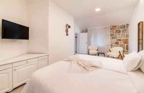 Gornji Humac House | Discover Boutique Rooms by Nono Ban with Ocean Views