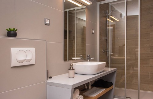 Skradin House | Elegant Boutique Rooms at Mirabilis - Guest Rated 10/10