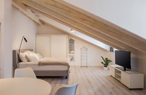 Skradin House | Elegant Boutique Rooms at Mirabilis - Guest Rated 10/10