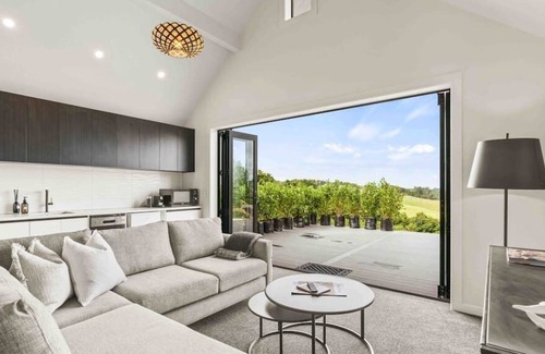 Mangawhai Villa | Boutique Rural Accomodation with Sand Dune views
