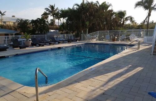 Ocean Ridge Apartment | Cozy Boutique Apartment with Pool, Steps from the Beach
