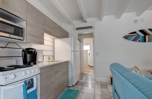Ocean Ridge Condo | Stylish Apartment with Pool, Steps from the Beach