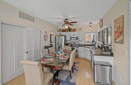 Ottawa Cottage | Experience Bow-wow on The River #5 with Pool & Dining