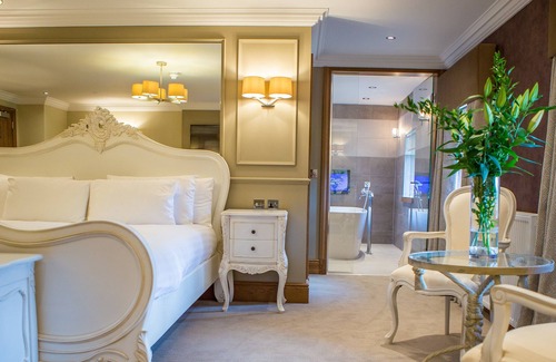 Howwood Hotel | Relax at Bowfield Hotel and Spa: Pool, Spa & Family Friendly