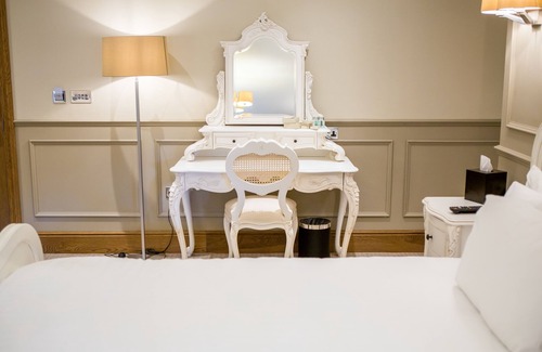 Howwood Hotel | Relax at Bowfield Hotel and Spa: Pool, Spa & Family Friendly
