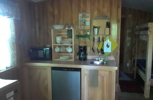 Fort White Cabin | Cozy Bowman's Landing Cabin 1 by the Santa Fe River