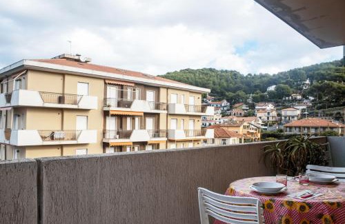 Marina di Andora Apartment | Box e Ampio Terrazzo: Relax Just 600 Meters from the Sea