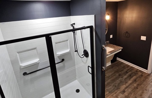 Holly Apartment | Boxcar Bunker - Downtown living at its finest