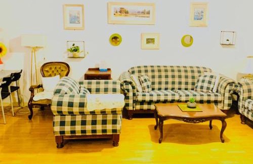 Box Hill House | Boxhill Short-Term Rentals: Pet Friendly & Accessible Stays
