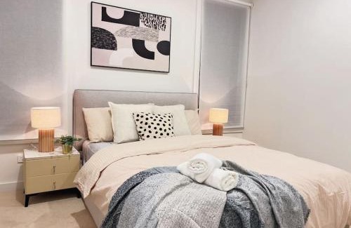 Box Hill North Apartment | Discover BoxHill North Designer Grad Home for Families