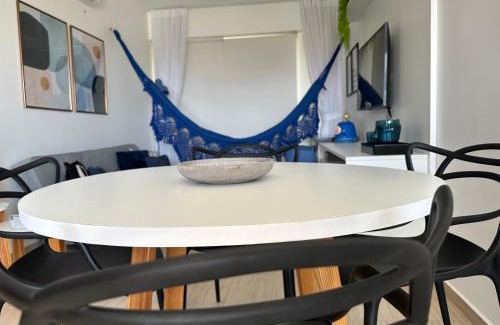 Colonia de Pescadores Apartment | BP203- Refúgio à Beira Mar com Varanda e Vista por Will Stay