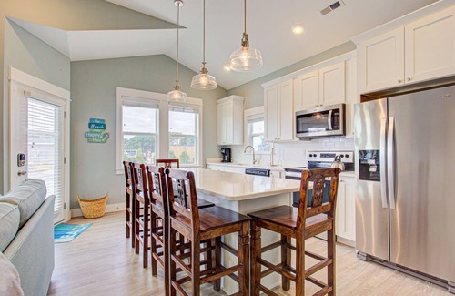 Corolla Light Condo | Beach Jewel BQ12A: Steps from the Shore with Ocean Views