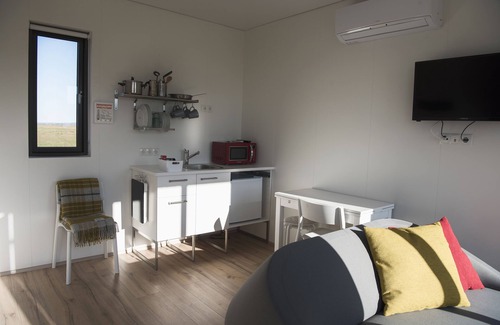 Hvolsvollur Cottage | Brú Guesthouse: Exceptional Stay with Spa & Breakfast